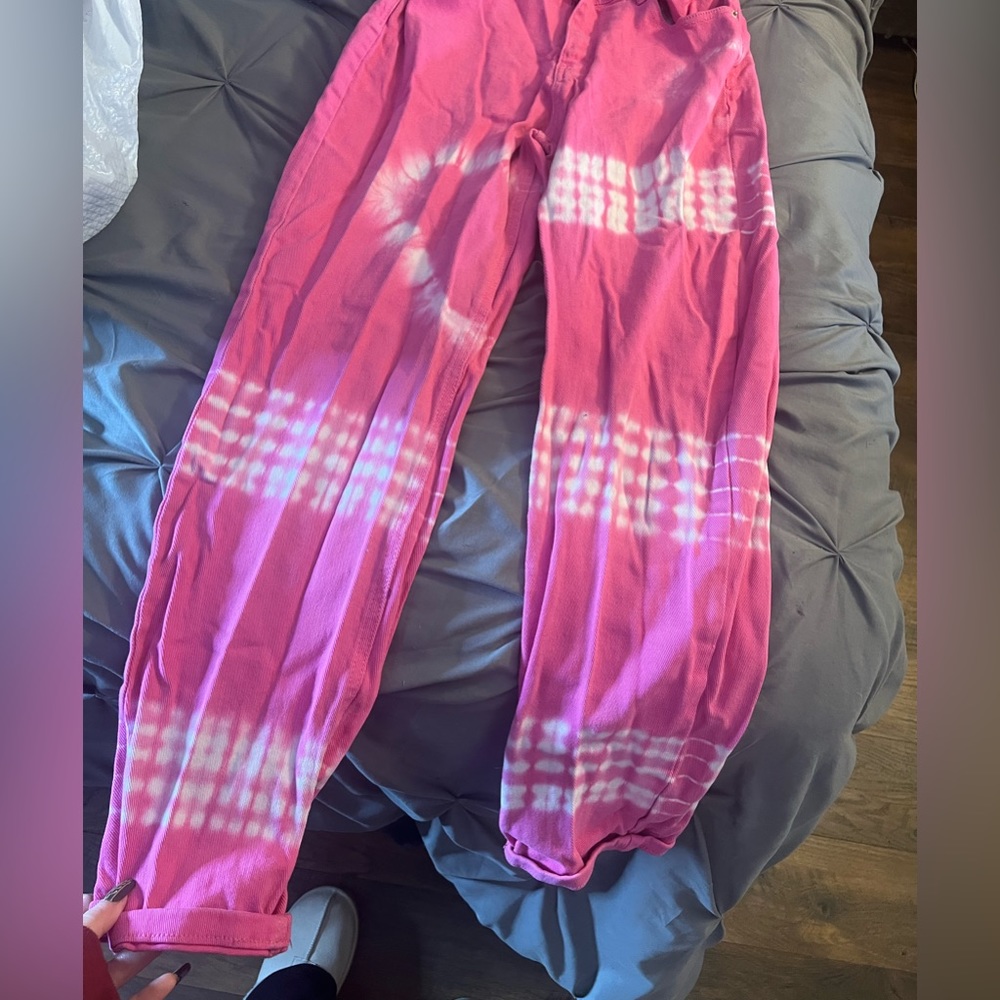 Pink tye dye boyfriend jeans